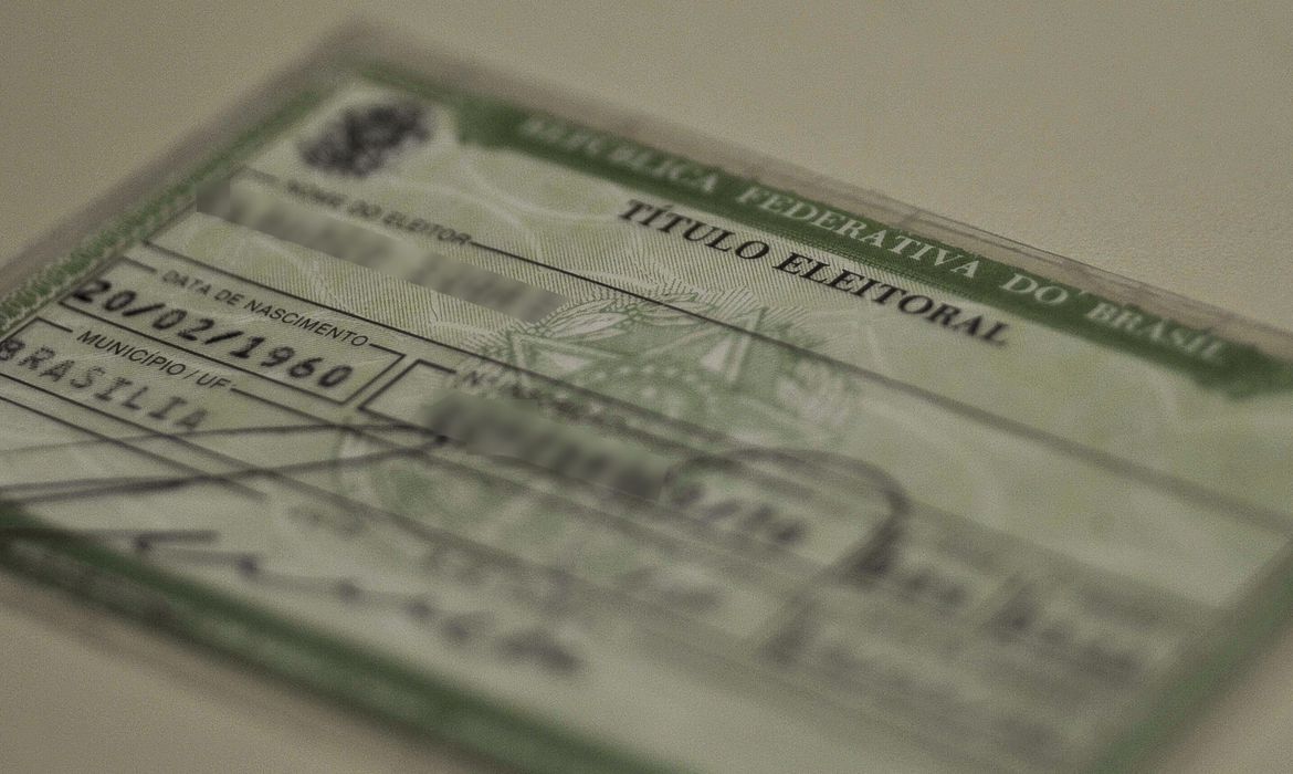 Eleitores com mais de 70 anos precisam fazer a biometria