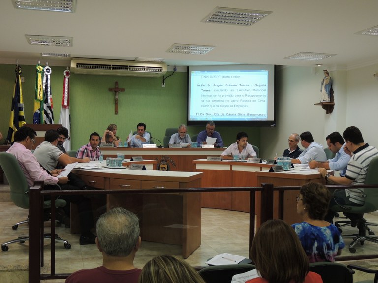 Câmara aprova reajuste para o funcionalismo municipal